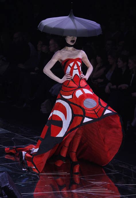 ropa alexander mcqueen